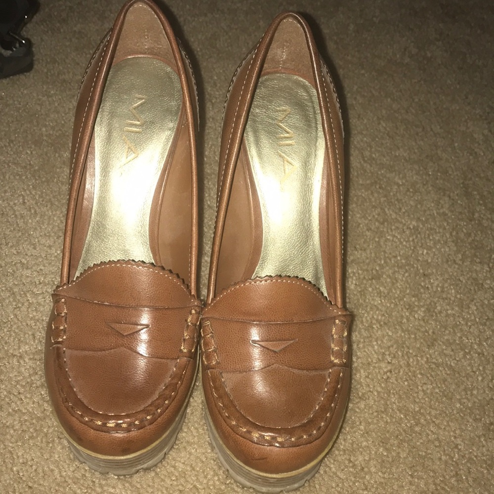 Shoes